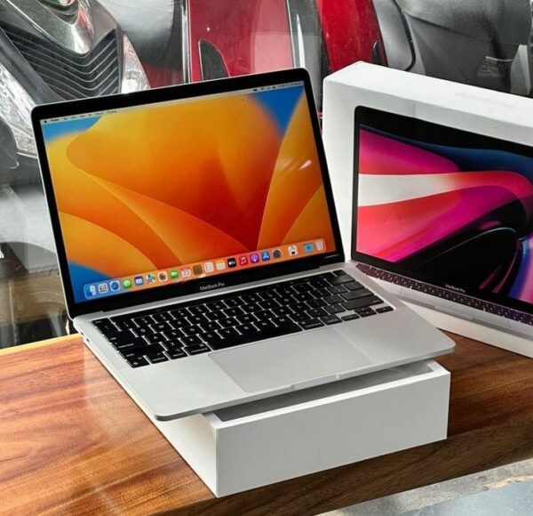 MacBook Pro 13