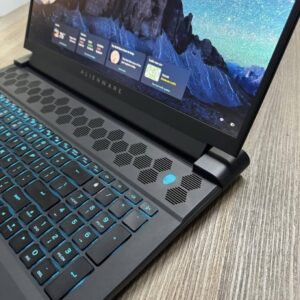 Dell Alienware M18