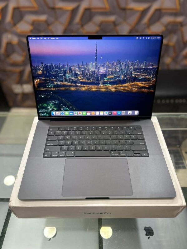 Macbook Pro M3 Max