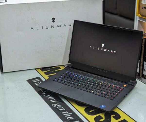 DELL ALIENWARE M15 R7 12TH GEN INTEL R